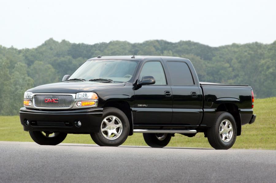  GMC Sierra Denali 2002 года  (фото 6 из 23)